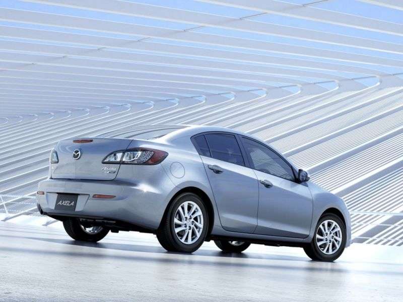 Mazda Axela 2.generacja sedan 1.5 CVT (2009 obecnie)