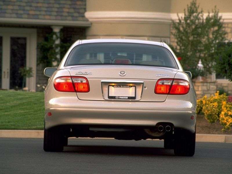 Mazda Millenia 1.generacja sedan 2.5 AT (1997 2000)