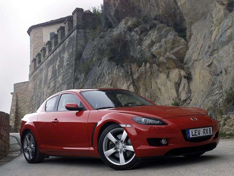 Mazda RX 8 pierwszej generacji coupe 4 drzwiowe 1,3 mln ton (2004 2008)