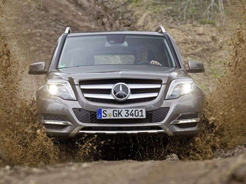 Mercedes Benz GLK Class X204 [restyling] crossover GLK 250 4MATIC 7G Tronic Plus Special Series (2013 – c.)