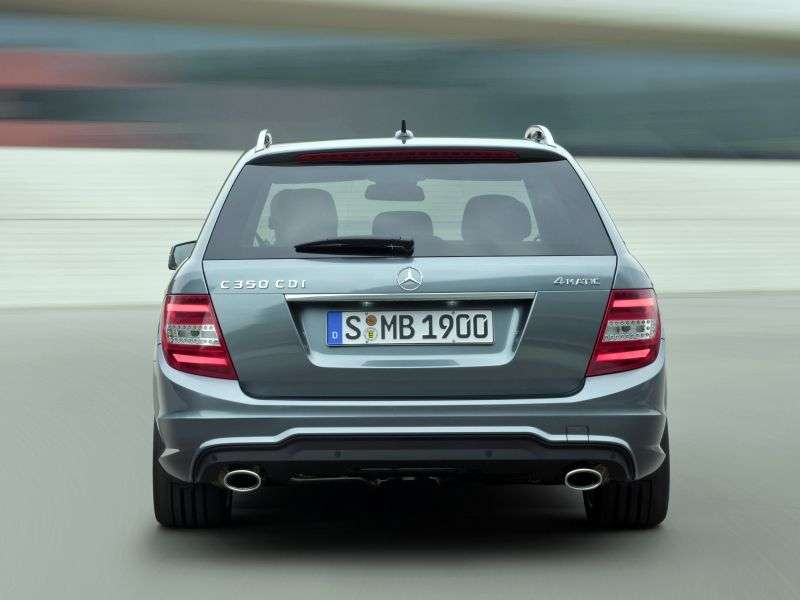 Mercedes Benz Klasa C W204 / S204 [zmiana stylizacji] kombi 5 drzwiowy. C 350 CDI 7G Tronic Plus (2011 obecnie)