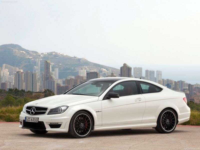 Mercedes Benz C Class W204 / S204 [restyling] AMG coupe 2 bit. C 63 AMG Speedshift MCT Basic (2011 – current century.)