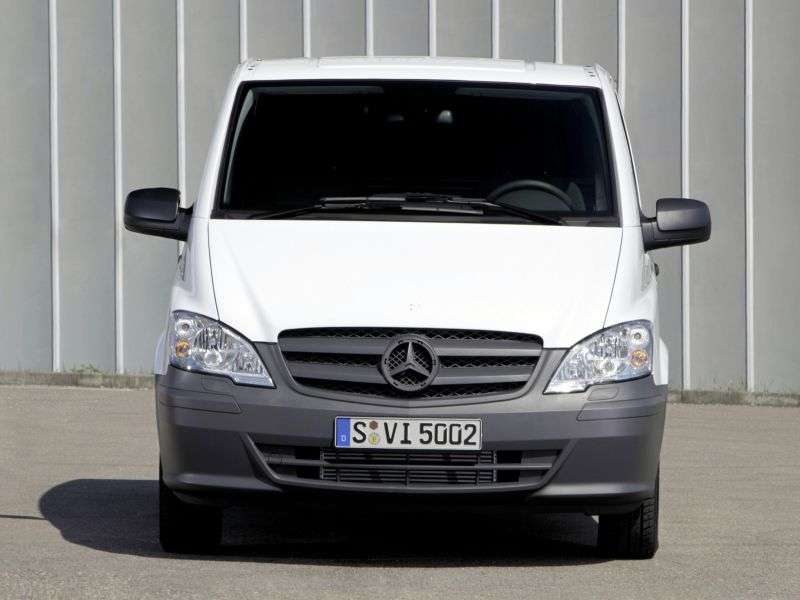 Mercedes Benz Vito W639 [zmiana stylizacji] van 122 CDI AT Compact Base (2010   obecnie)