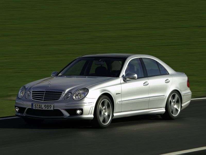 Mercedes Benz Klasa E W211 / S211 [zmiana stylizacji] AMG sedan 4 drzwiowy. E 63 w AMG (2006 2009)
