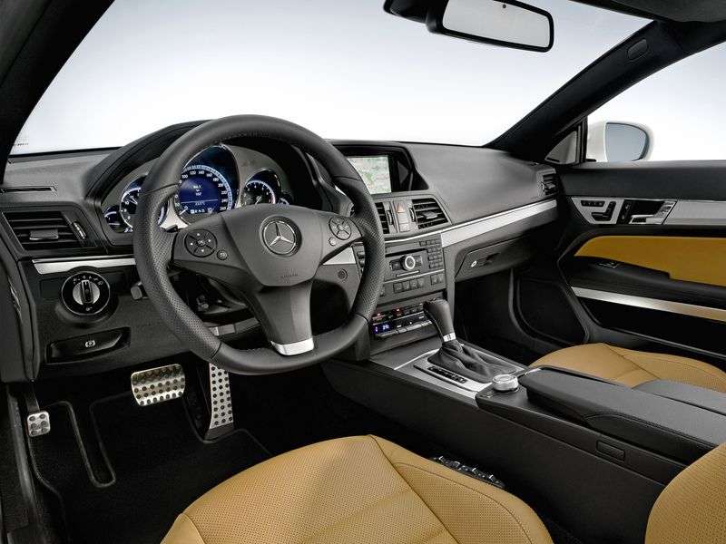 Mercedes Benz E Class W212 / S212 / C207 / A207 coupe E 500 BlueEfficiency AT Basic (2011–2013)