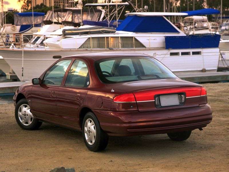 Mercury Mystique 1st generation sedan 2.0 AT (1995–2000)
