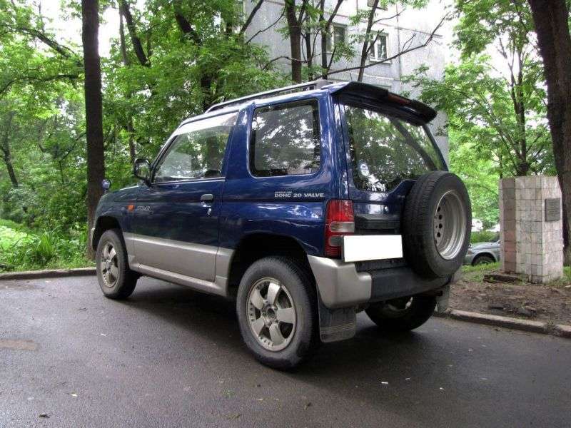 Mitsubishi Pajero Mini H51 / 56A SUV 0,7 MT 2WD (1996 1998)