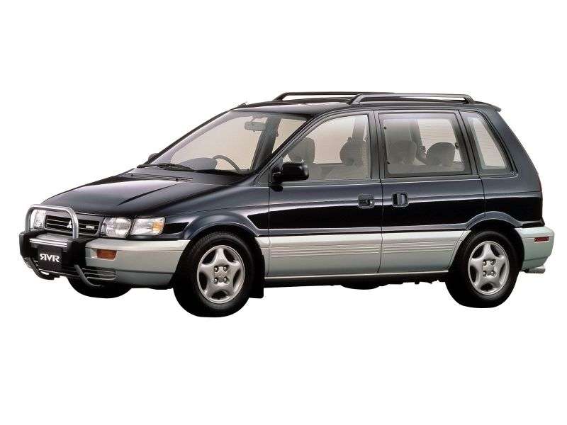 5 drzwiowy crossover Mitsubishi RVR pierwszej generacji 1.8 MT 4WD (1992 1997)