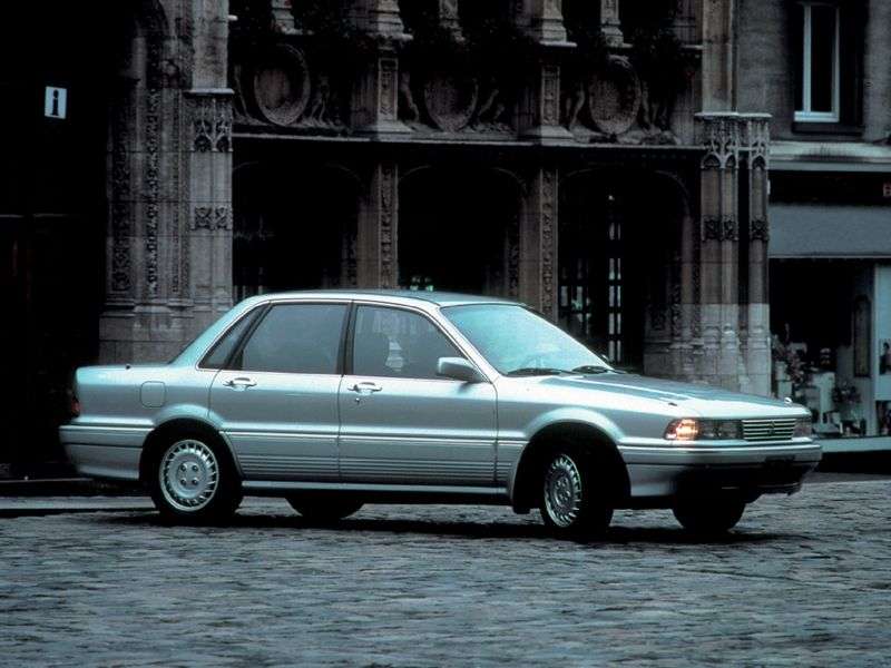 Mitsubishi Galant 6 generation sedan 1.6 MT (1989–1993)