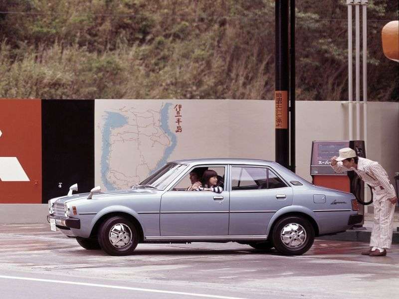 Mitsubishi Lancer A70 [druga zmiana stylizacji] JDM sedan 4 drzwi. 1.4 5MT (1976 1979)