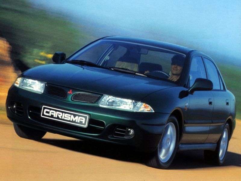 Mitsubishi Carisma 1st generation 1.8 MT sedan (1996–1997)