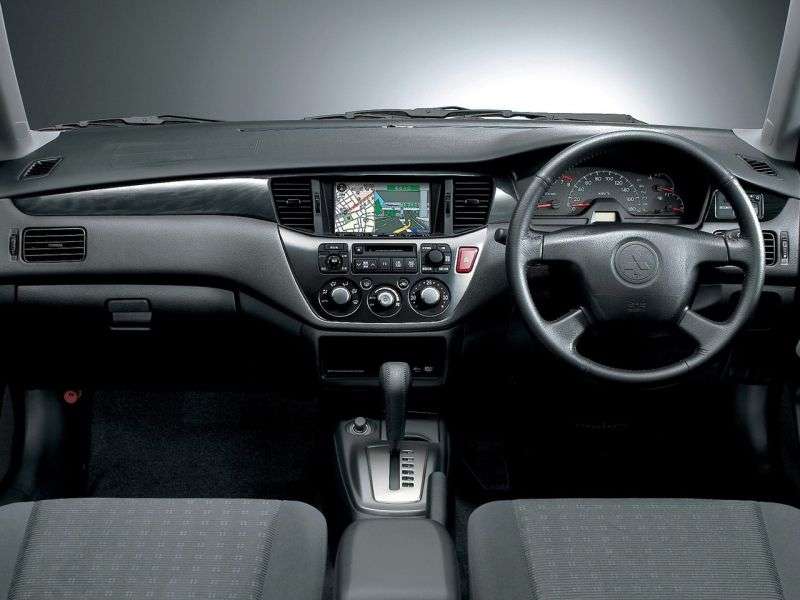 Mitsubishi Lancer 6. generacja [2. zmiana stylizacji] JDM sedan 1.5 CVT (2005 2008)
