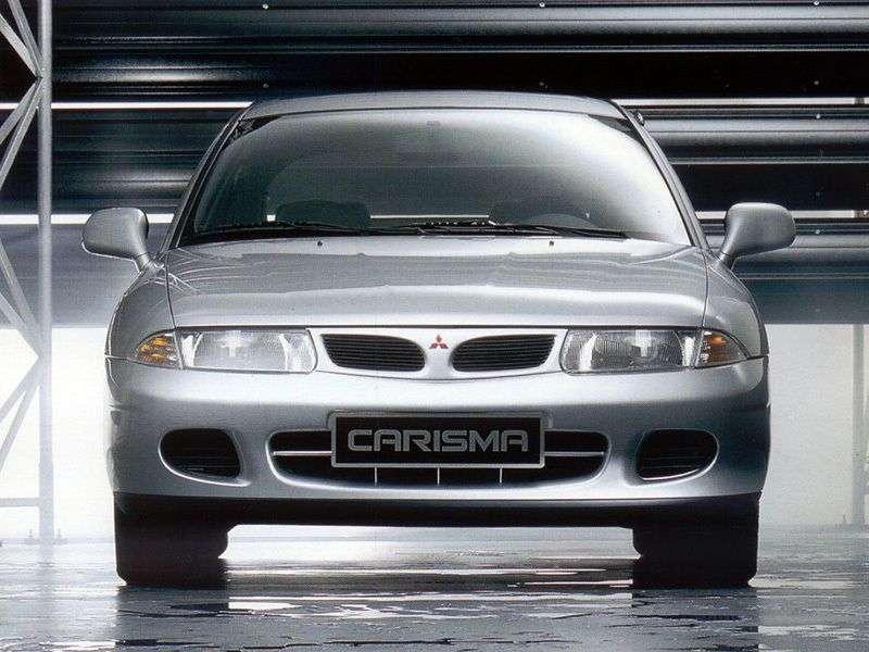 Mitsubishi Carisma 1st generation hatchback 1.6 MT (1996–1999)