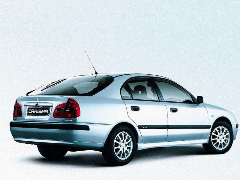 Mitsubishi Carisma 1st generation [restyling] 1.6 MT hatchback (1999–2003)