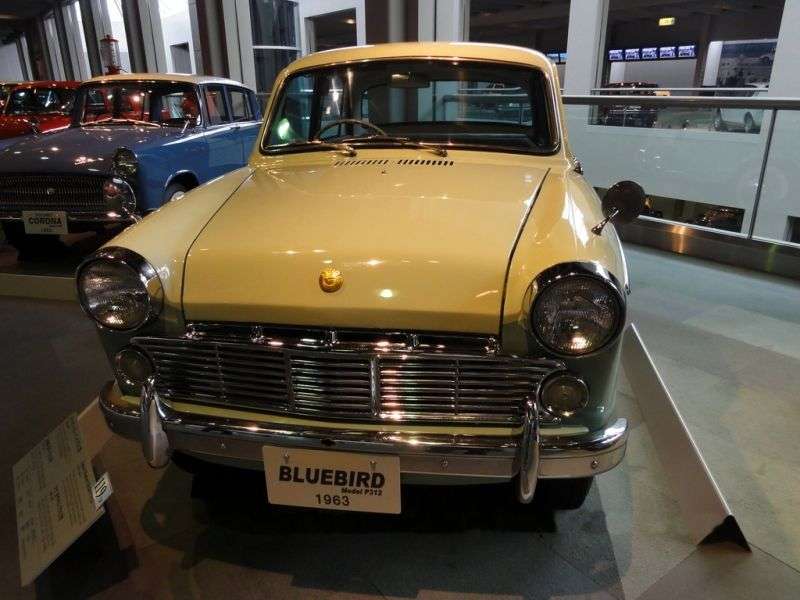 Nissan Bluebird 312 [zmiana stylizacji] sedan 1.2 MT (1962 1963)