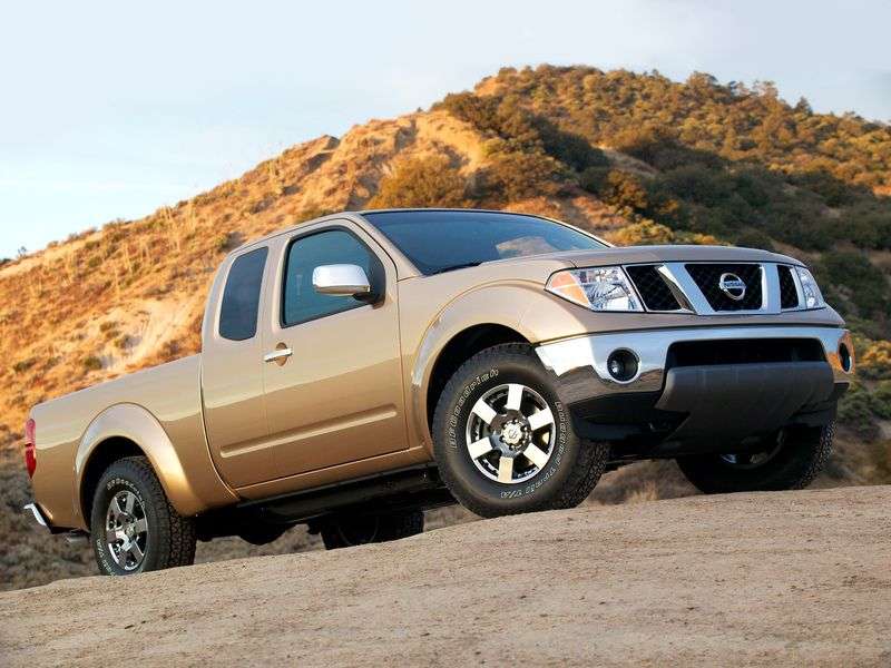 Nissan Frontier 2 drzwiowy pickup King Cab King Cab 2,5 MT (2005 obecnie)