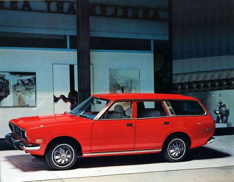 Nissan Bluebird 610 kombi 1.6 4MT (1971 1973)