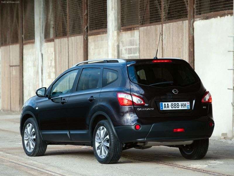 Nissan Qashqai + 2 1st generation [restyling] crossover 2.0 CVT AWD LE + (2012) (2010 – current century)