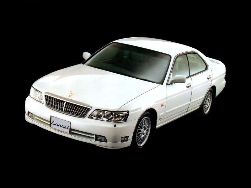 Nissan Laurel C35hardtop 2.5 AT (1997–2002)