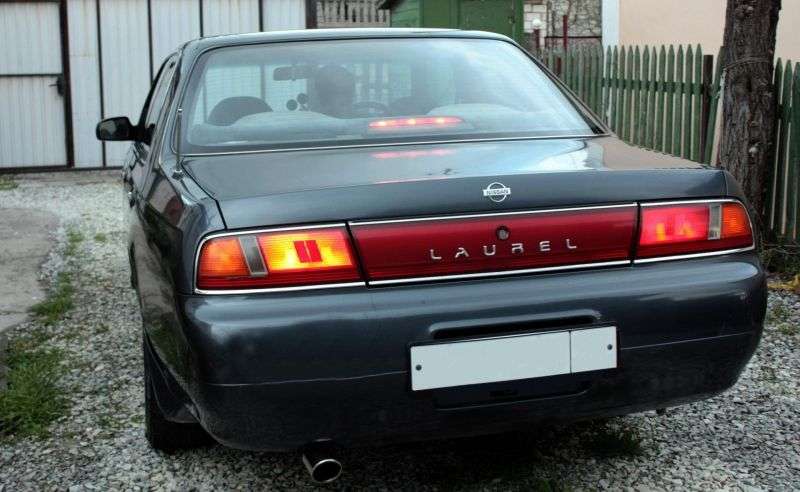 Nissan Laurel C34 [restyled] hardtop 2.8 D AT (1994–1997)