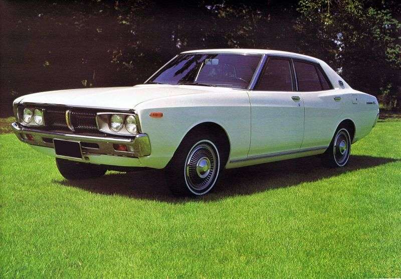 Nissan Laurel C130 Coupe 2.8 AT (1975–1977)