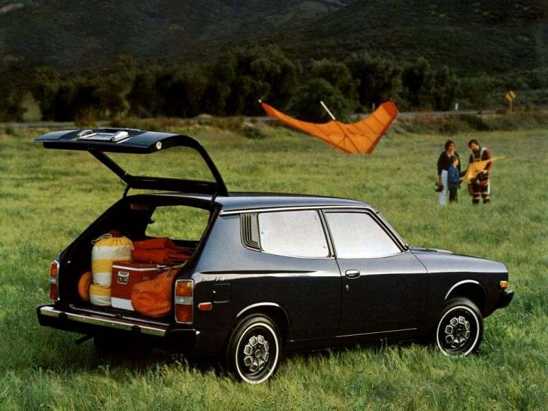 Nissan Cherry F10 kombi 1.4 MT (1976 1978)