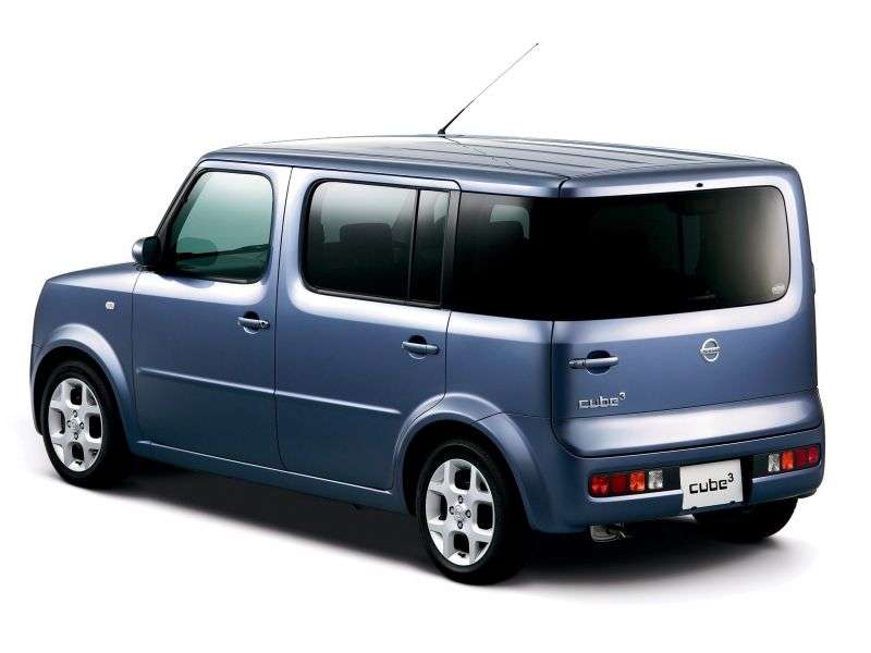 Nissan Cube 2 generacji Сube 3 minivan 1.5 AT (2002 2008)