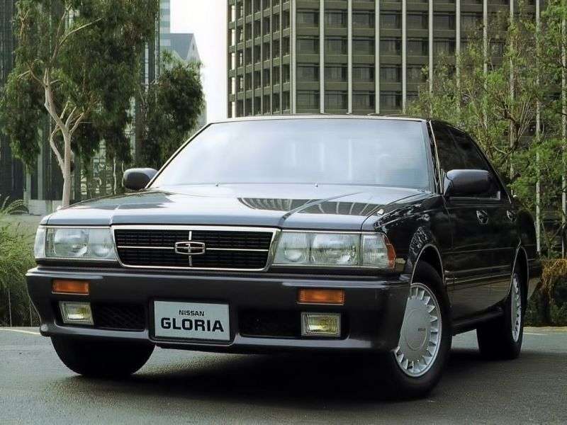 Nissan Gloria Y31hardtop 2.0 AT (1988–1989)