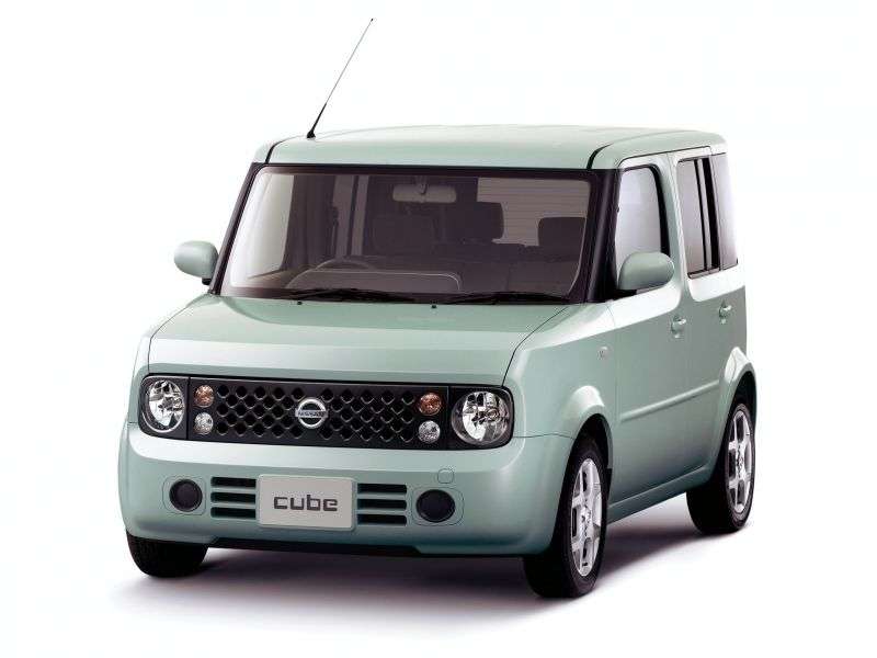 5 drzwiowy minivan Nissan Cube 2 generacji 1,5 CVT (2002 2008)