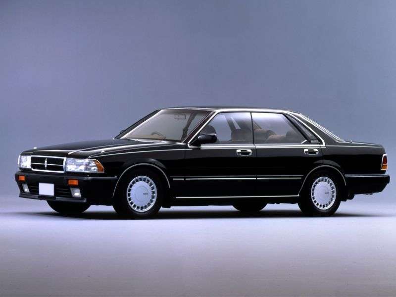 Nissan Gloria Y31 hardtop 3.0 AT (1987 1991)
