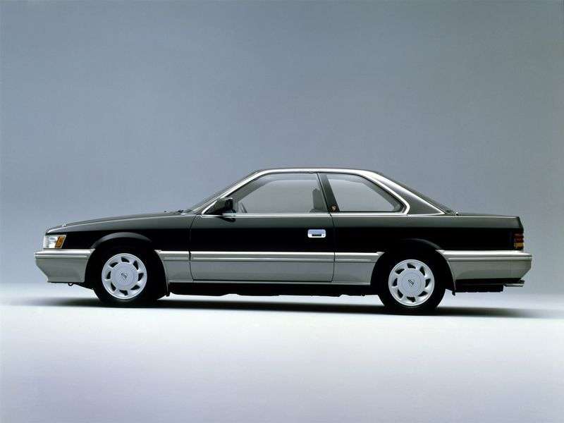 Nissan Leopard F31 Coupe 3.0 AT (1988–1992)