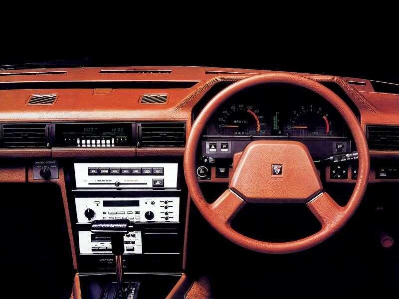 Nissan Leopard F30 sedan 2.0 T MT (1985 1986)