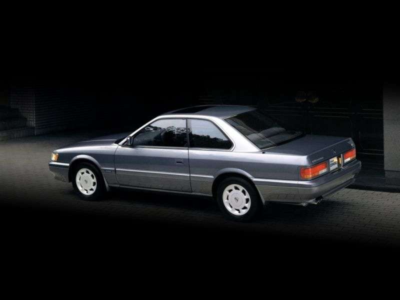 Nissan Leopard F31 [restyling] coupe 2.0 AT (1988–1992)