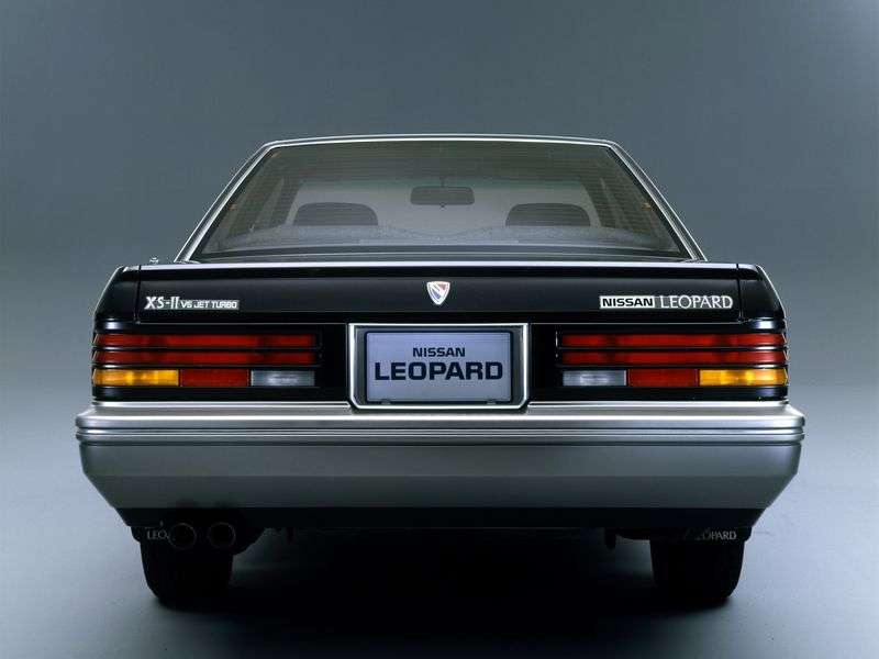 Nissan Leopard F31 Coupe 2.0 T AT (1986–1992)