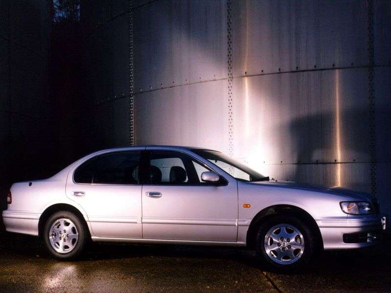 Nissan Maxima A32 Sedan 3.0 MT (1995 2000)