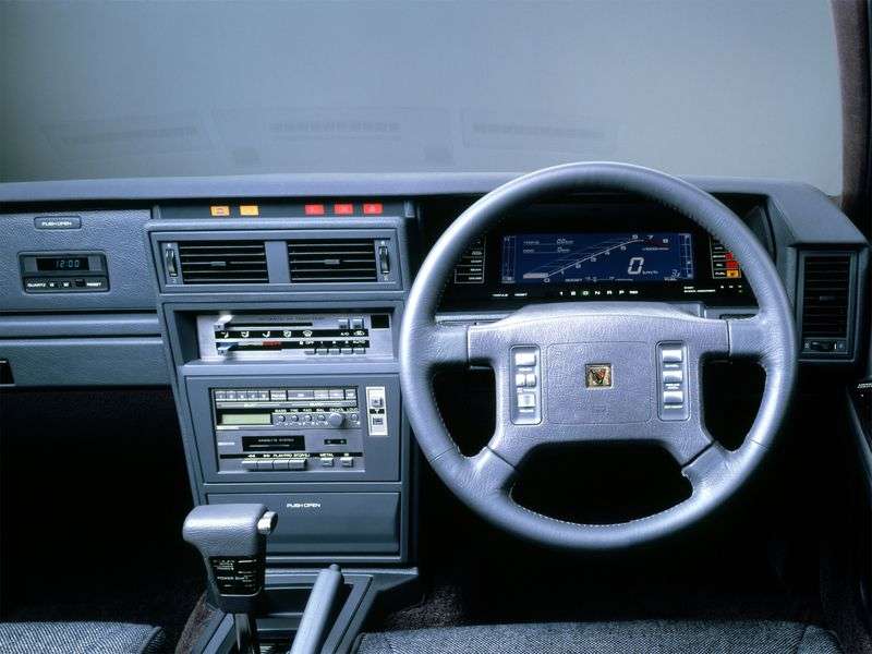 Nissan Leopard F31 Coupe 3.0 T AT (1988–1992)