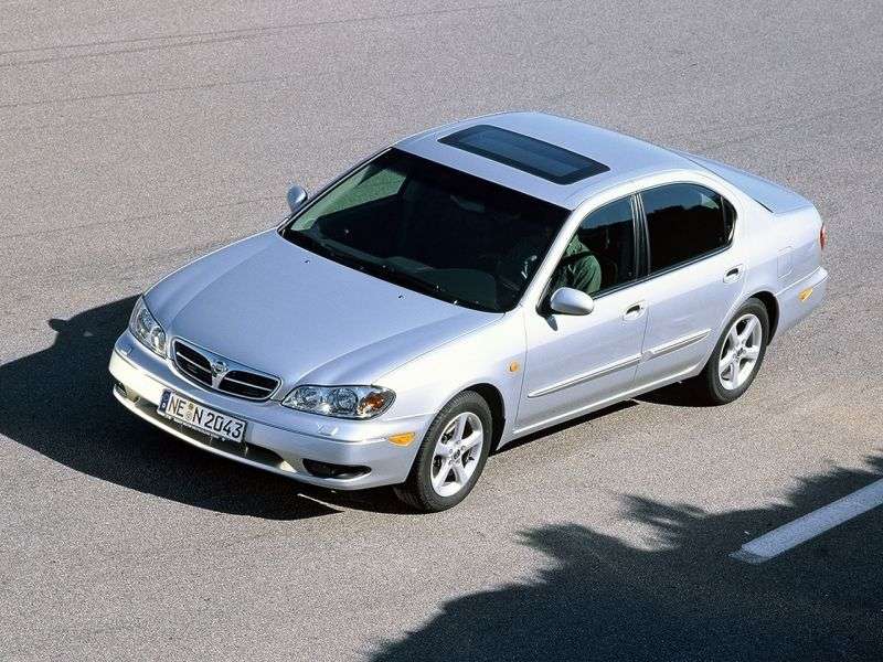 Nissan Maxima A33 [restyling] 3.5 MT sedan (2002–2004)