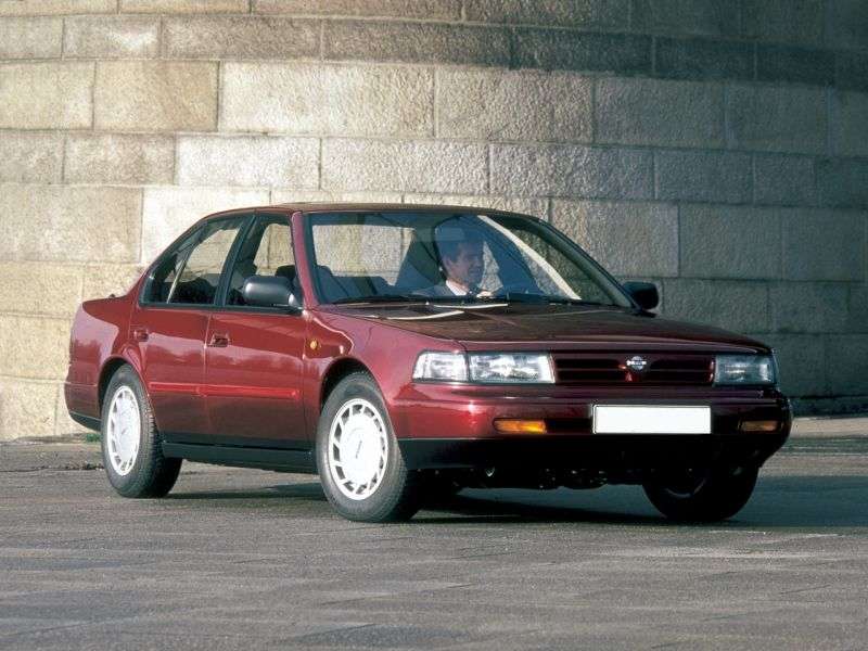 Nissan Maxima J30sedan 3.0 AT (1988–1994)