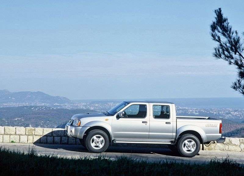Nissan Pick UP D22 [restyling] Crew Cab pick up 4 bit 2.5 D T AWD MT (2001–2008)