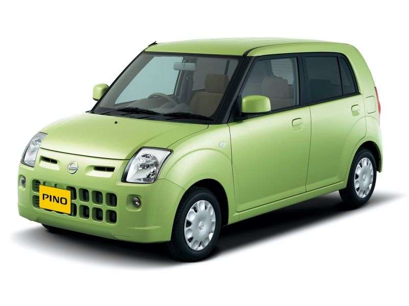 Nissan Pino hatchback 1.generacji 0.7 MT (2007 2010)