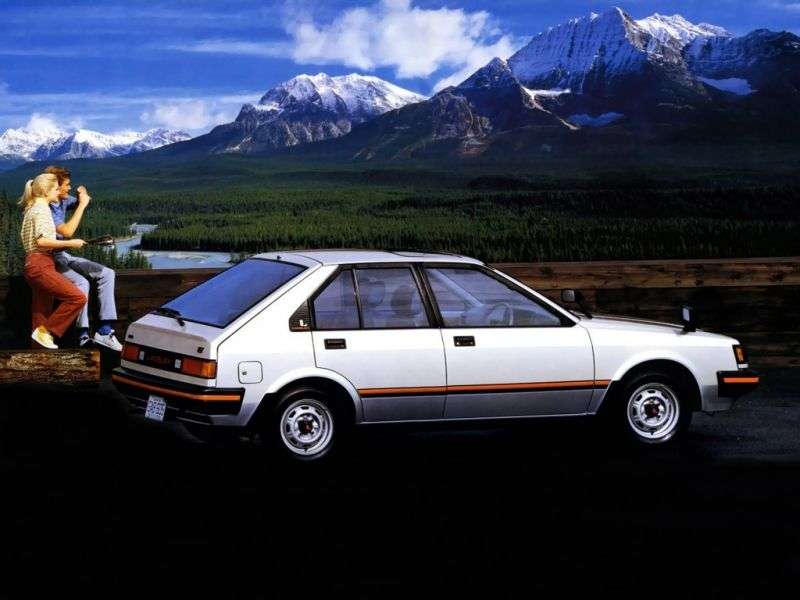Nissan Langley N12hatchbek 5 dv. 1.5 MT (1982–1986)