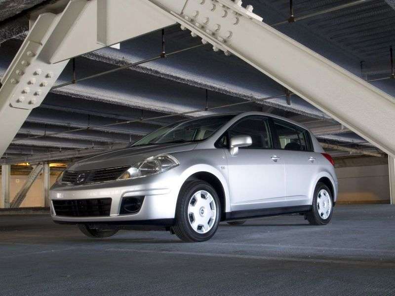 Nissan Versa 1st generation hatchback 1.8 MT (2006–2009)