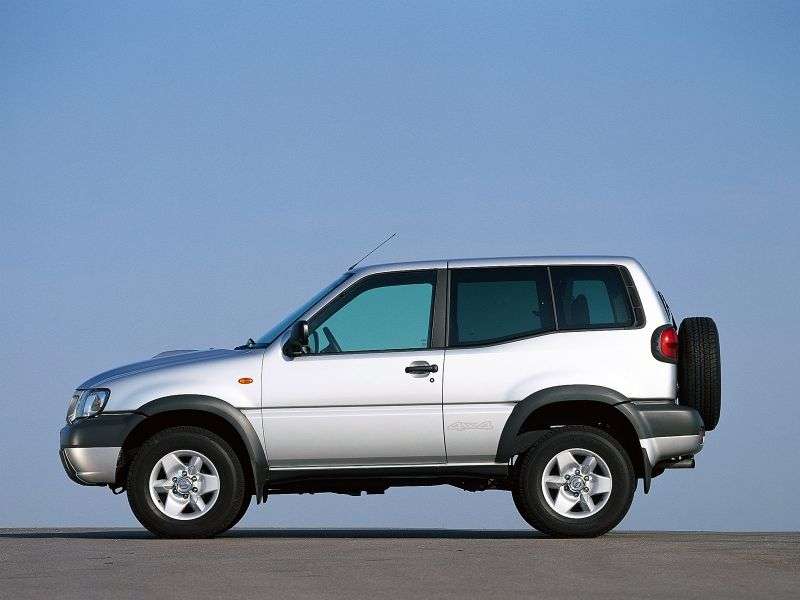 Nissan Terrano R20 [2nd restyling] SUV 3 dv. 2.7 TDi MT (1999–2004)