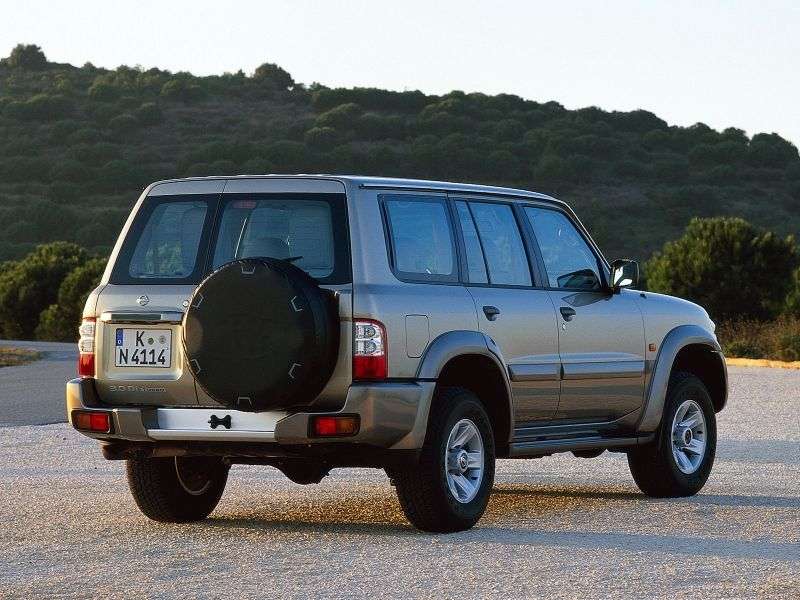 Nissan Safari Y61 kombi 4.2 D T 4WD AT (1997 2003)