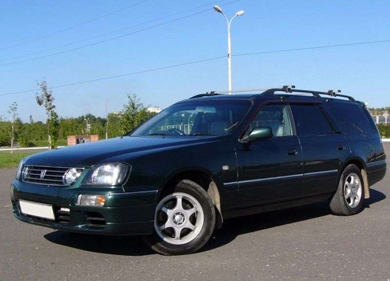 Nissan Stagea WC34 [restyling] wagon 5 dv. 2.5 AT (1998–2001)