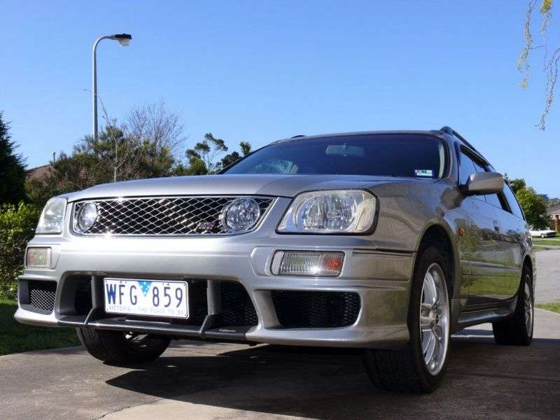 Nissan Stagea WC34 [restyling] wagon 5 dv. 2.5 AT 4WD (1998–2001)