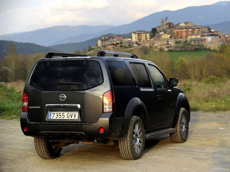 Nissan Pathfinder R51 [restyling] 3.0 dCi Turbo AT AWD LE (  BFE) (2013) (2010 – n.) SUV