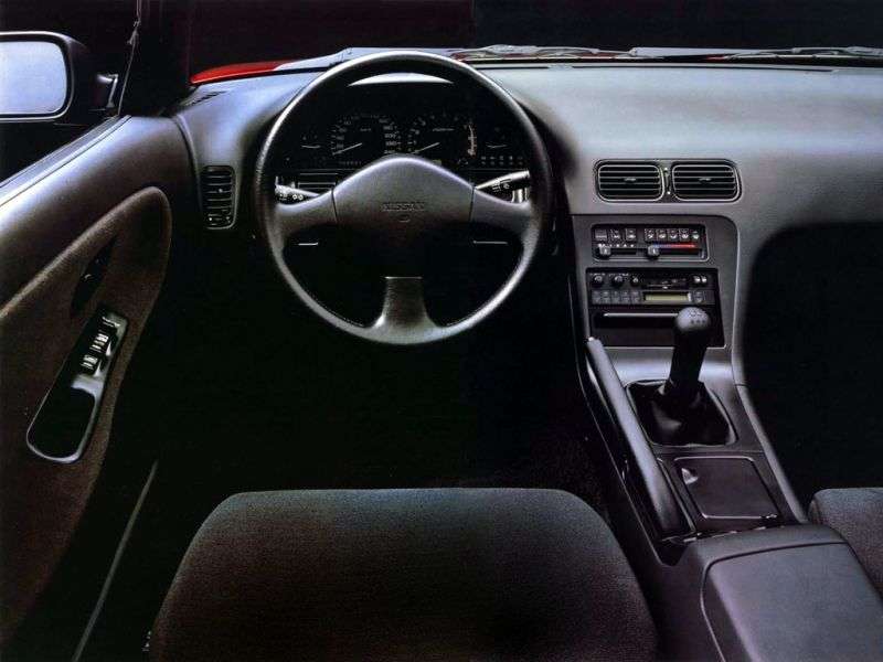 Nissan 200SX S13 Coupe 1.8 AT Turbo (1988 1993)