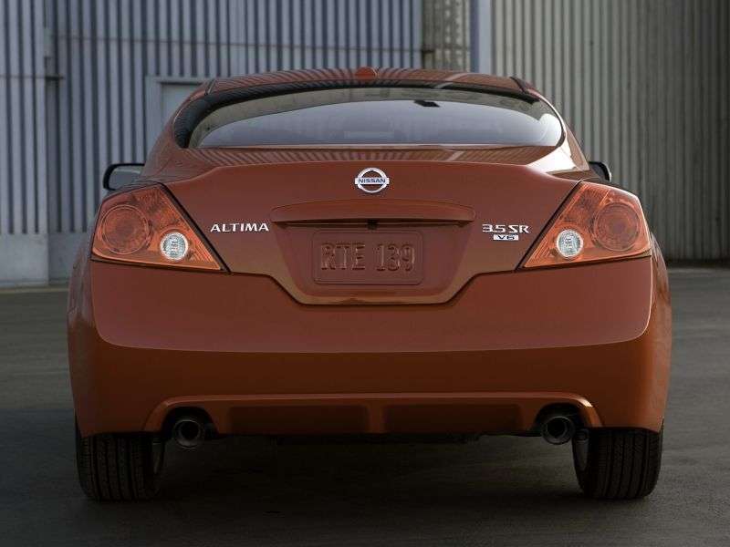 Nissan Altima L32 [restyling] coupe 3.5 MT (2009–2012)