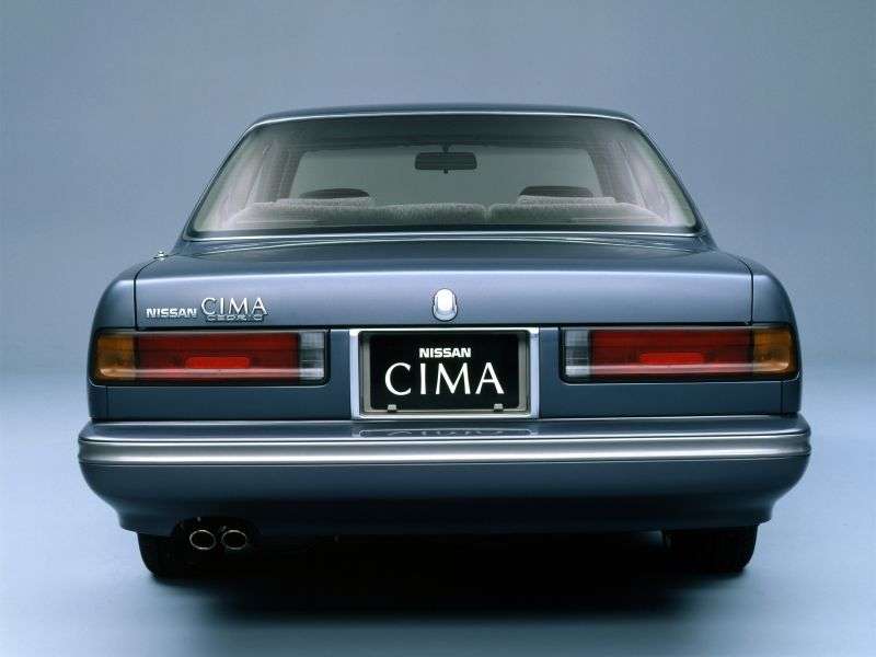 Nissan Cima Y31sedan 3.0 AT (1988–1991)
